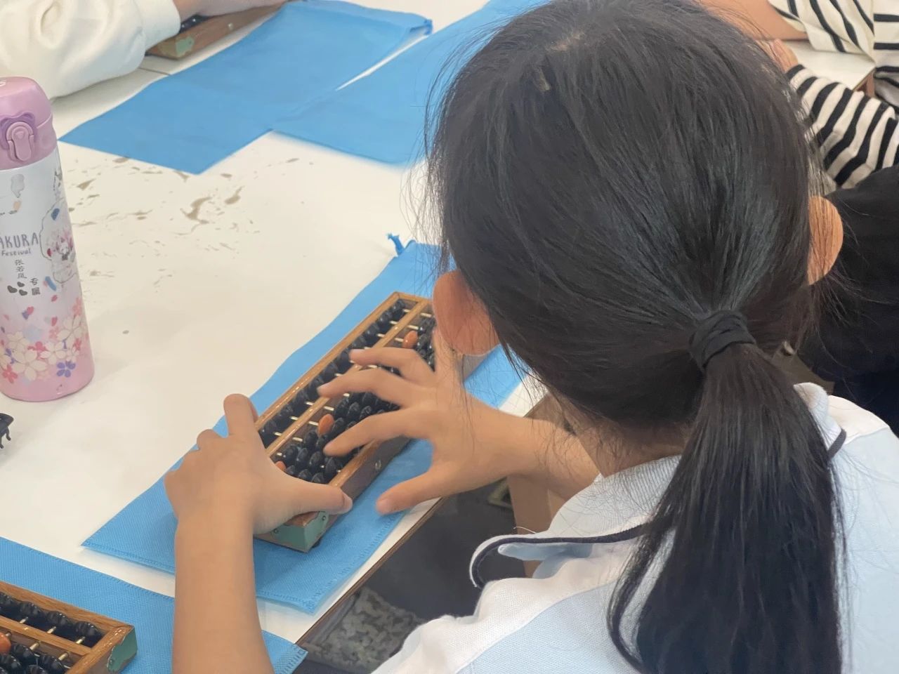 1711439381803153.jpg